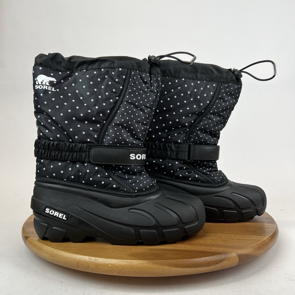 NIB Big Kids Sorel Youth Flurry Print Black Polka Dot Winter Snow Boots Size 4 Y